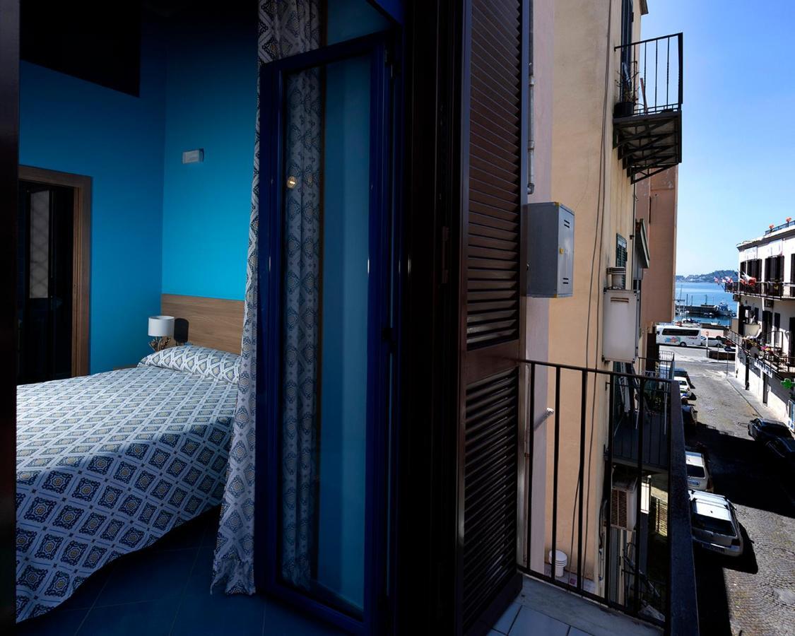 Casina Lambis Hotell Pozzuoli Exteriör bild